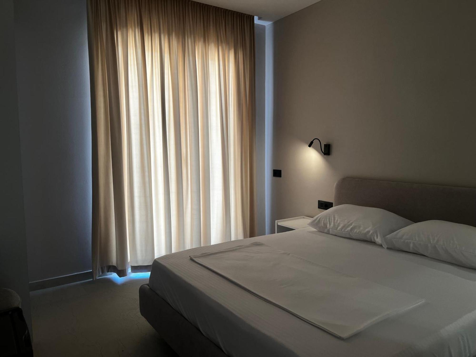 Lian'S Rooms Vlorë Esterno foto